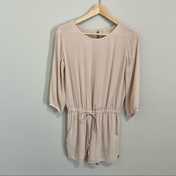 Aritzia Babaton Keagan Romper Cream - Picture 5 of 15